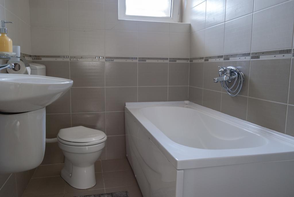 סקופיה Valor Apartments מראה חיצוני תמונה